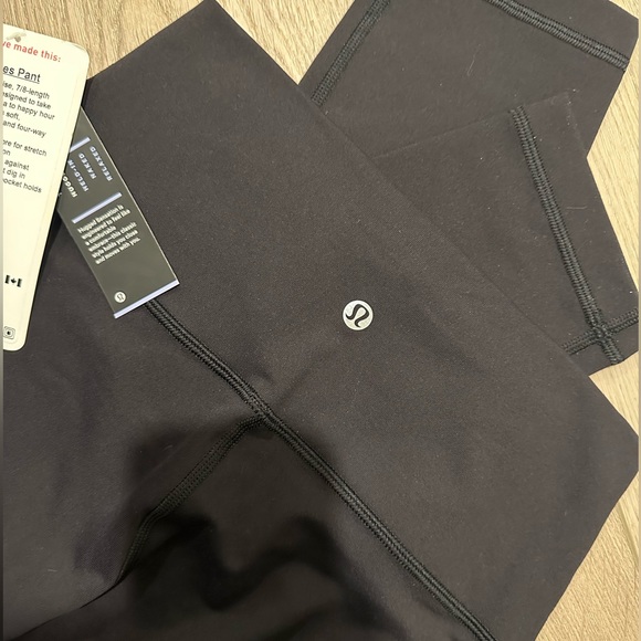Lululemon Black High Times Pant 7/8-length Size 6 New with Tags! - Picture 3 of 3